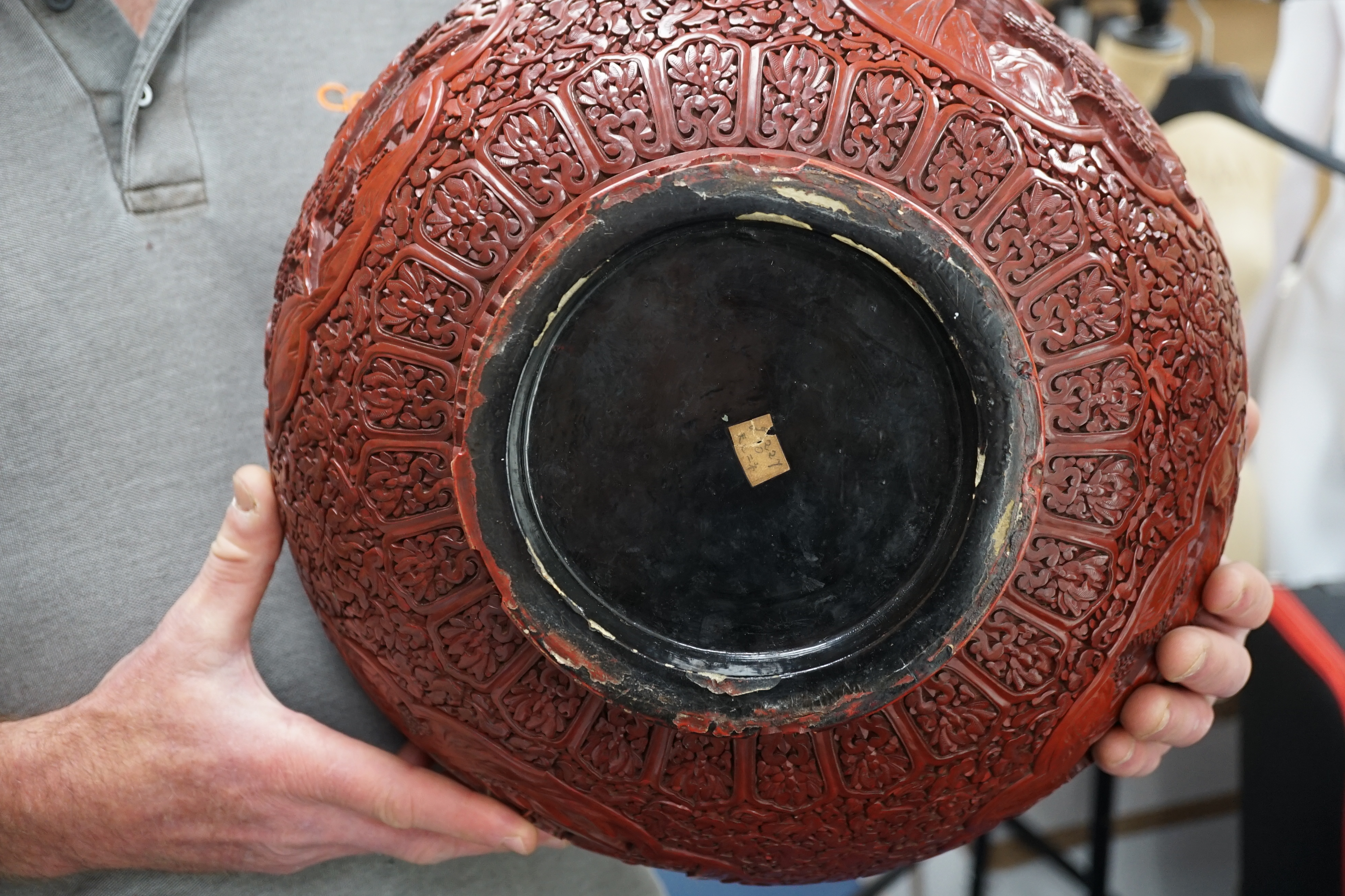 A large Chinese cinnabar lacquer bottle vase, 19th century, Some restoration